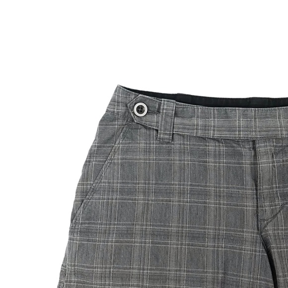 The North Face Mendocino Plaid Short - Picture 2 of 8